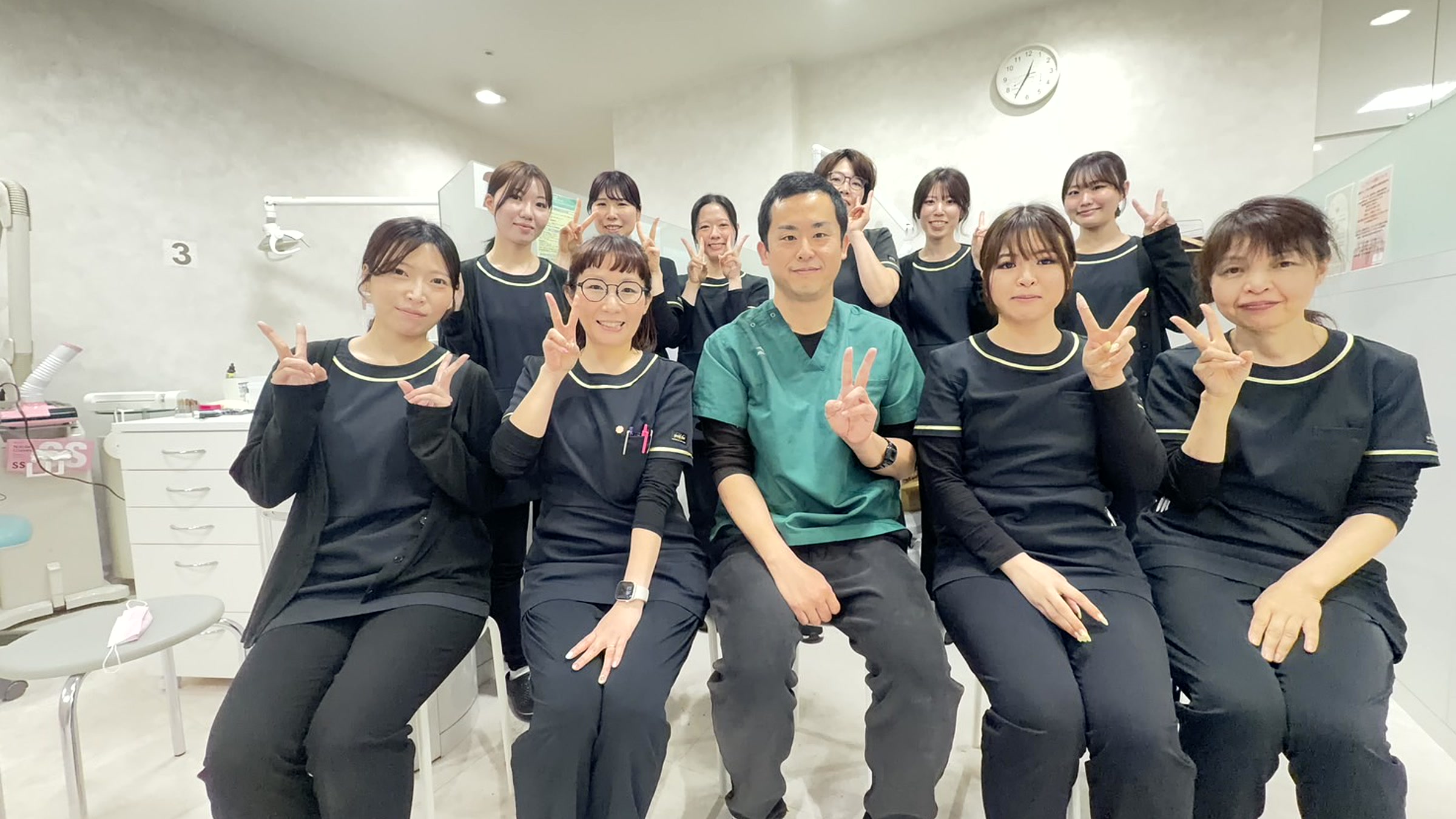 吹上デンタルクリニックのスタッフ一同
